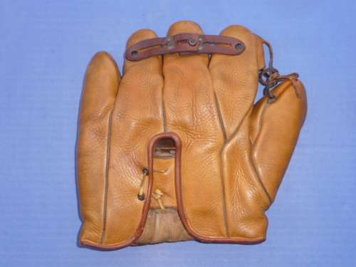 Guy Abe Bush Dubow Back